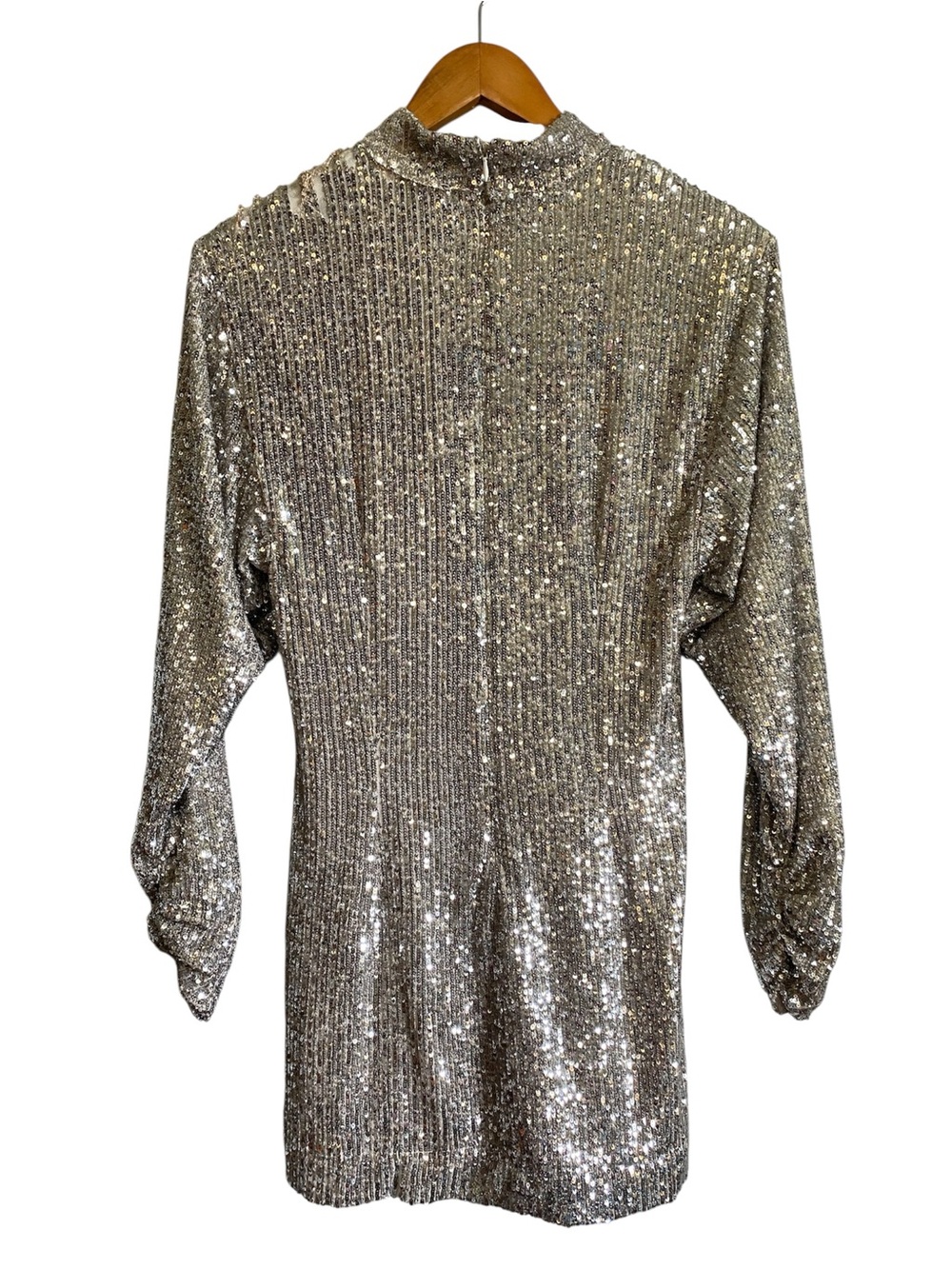 Ronny Kobo Lauper Dress Silver Medium
Sequin Cocktail Keyhole Neckline - Picture 3 of 11